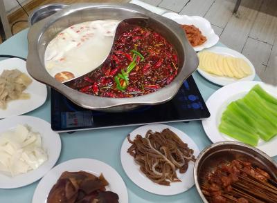 特色火鍋技術制作 麻辣火鍋炒制培訓