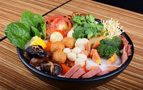 成都麻辣燙小吃培訓帶動創業夢