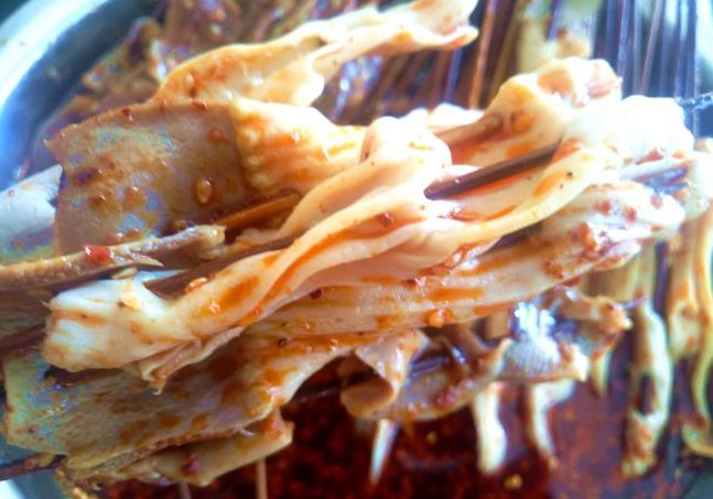 四川特色小吃，看起來很有油吃起來很香