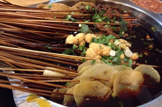 缽缽雞冷鍋串串香火辣美味 缽缽雞冷鍋串串香火辣美味