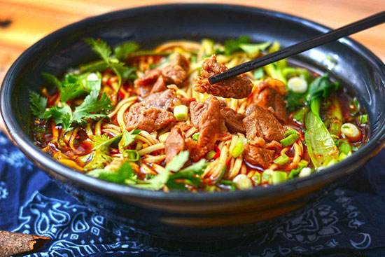 20191120093614377173.jpg 牛肉面面面.jpg