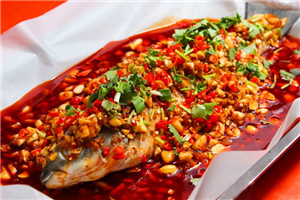 四川麻辣紙包魚技術(shù)培訓多少錢？正宗紙包魚培訓中心