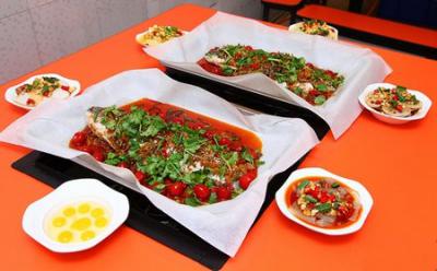 紙包魚技術培訓哪家專業？成都紙包魚底料培訓