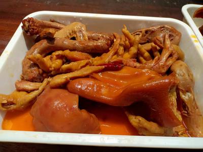 五香麻辣鹵菜培訓中心哪家好？親自動手操作