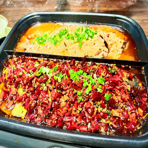 成都學(xué)燒烤烤魚哪里有培訓(xùn)班？四川哪里學(xué)習(xí)烤魚技術(shù)做法？