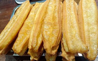 成都學早餐油條技術哪里好？