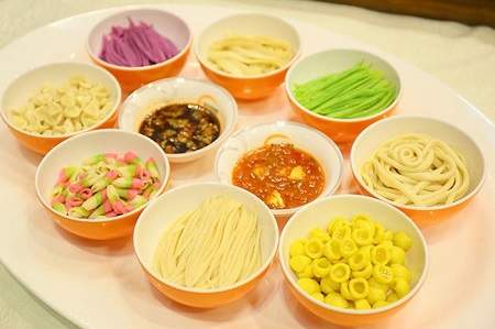 培訓(xùn)面食班學(xué)技術(shù)可以嗎？學(xué)各種面食技術(shù)培訓(xùn)