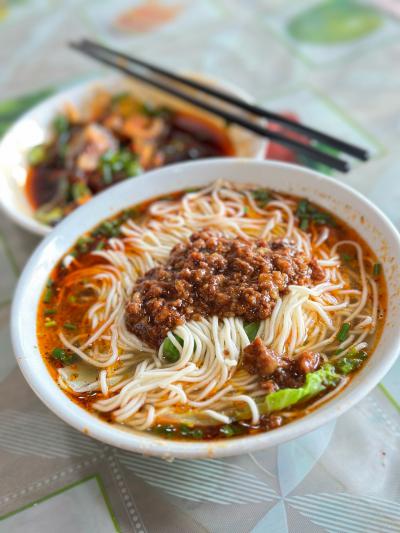 如何挑選優質早餐技術培訓機構？蜀味緣早餐技術學校教學資質與師資力量解析